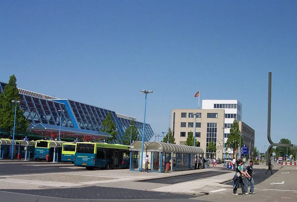 Lelystad: Lelystad Railway Bus Station