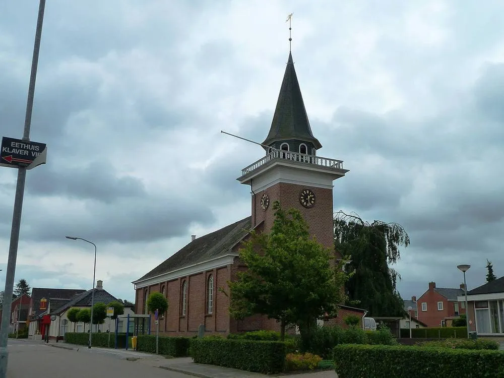 Wagenborgen: Wagenborgen - NH kerk