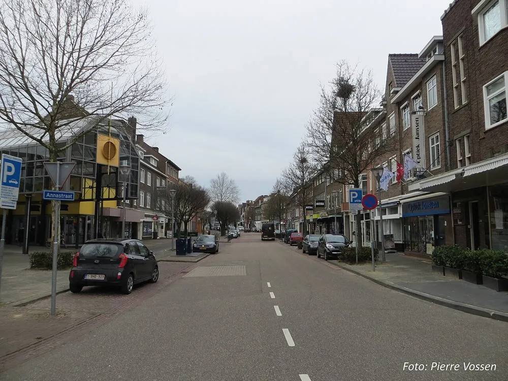Geleen: Annastraat voor herinrichting 2014 IMG 1985